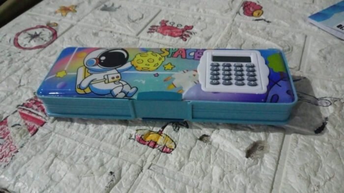 Double Sided Magnetic Geometry Box, Pencil Box with Calculator for Boys ...